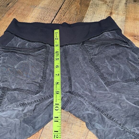 Lululemon cool down tencel ruched cropped pants size 4 - Picture 11 of 13